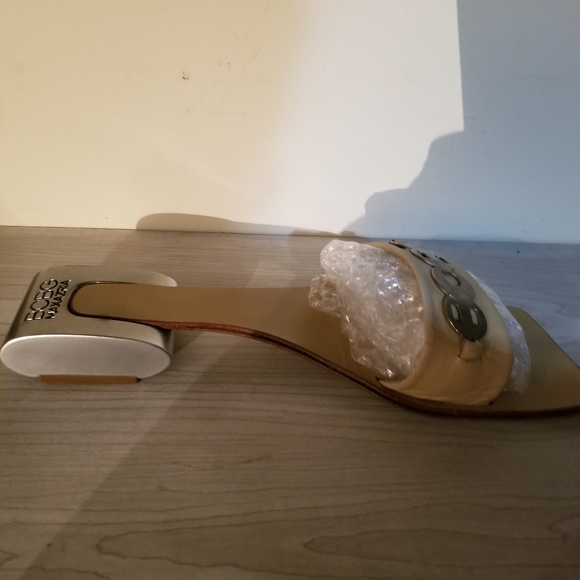 BCBG leather sandals/clog EUC - Picture 7 of 11